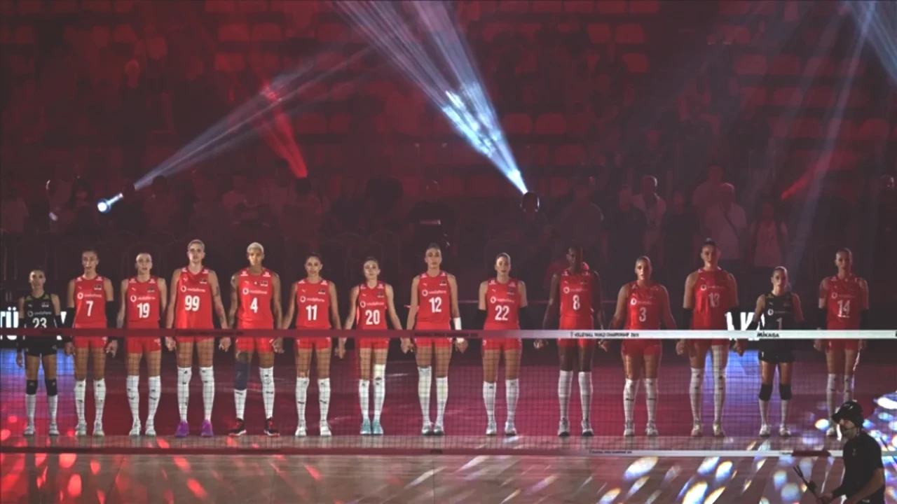 Voleybol Şampiyonası Yarı Final Tarihleri Belli Oldu! Türkiye Japonya ile Karşılaşıyor mu?